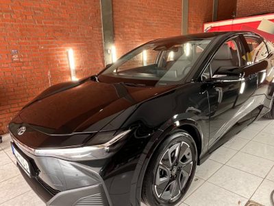 خدمات خودرویی و کارواش نیکران - Nikran Detailing Center