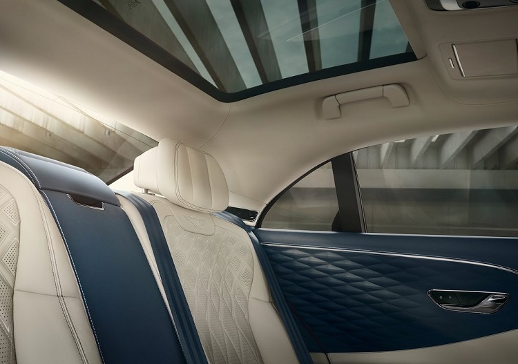 بنتلی فلائینگ اسپور