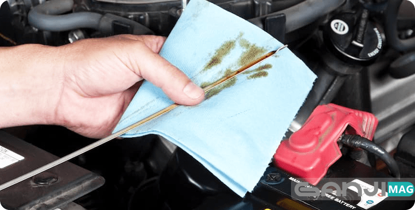 چک کردن روغن ماشین